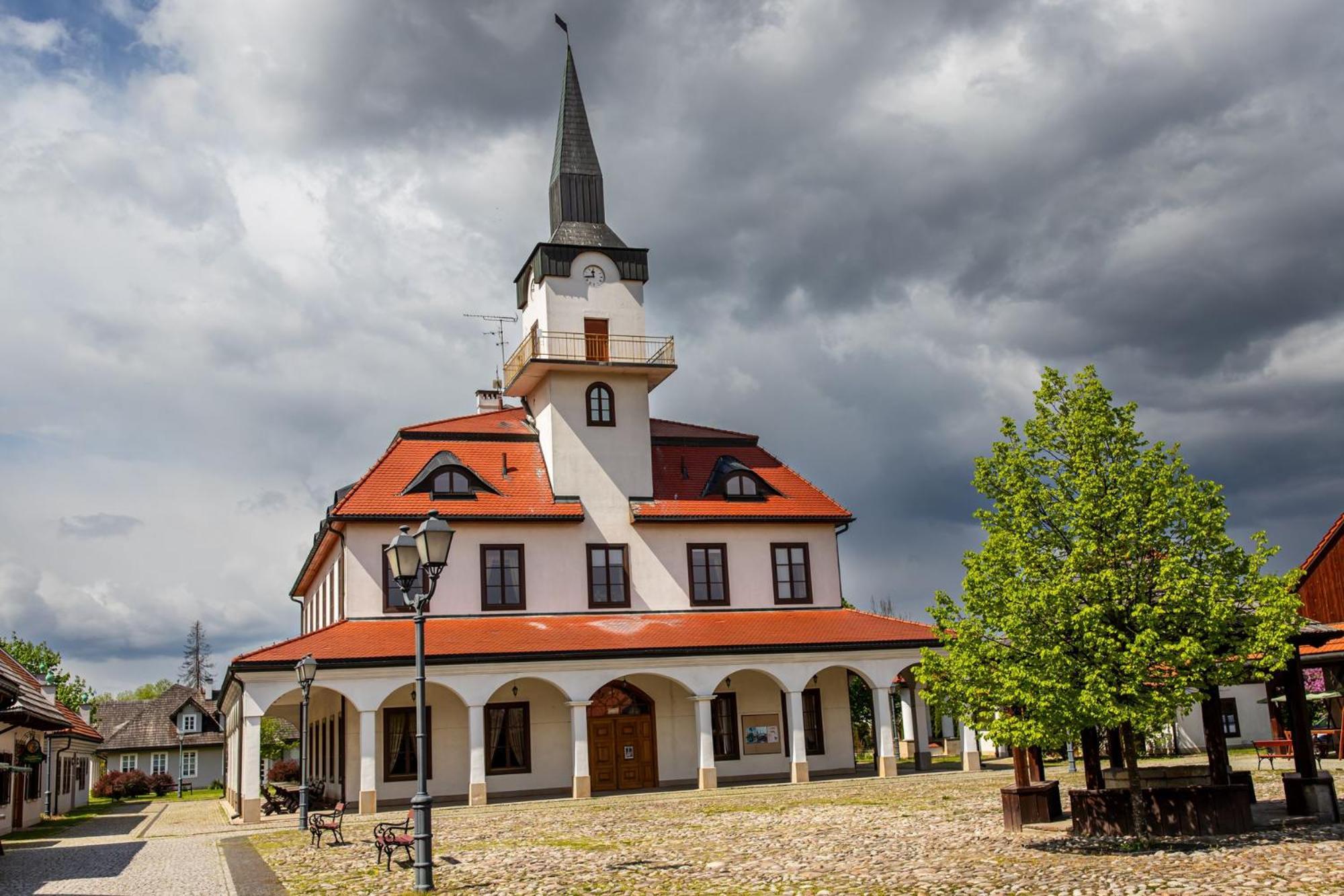 Hotel Nova.Galicja Nowy Sącz Zewnętrze zdjęcie