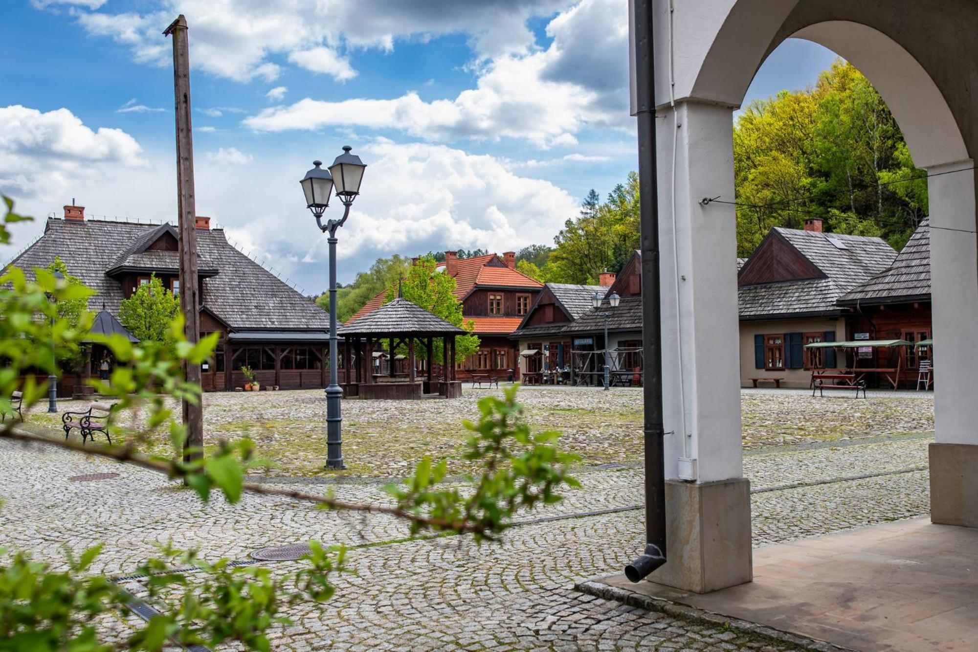 Hotel Nova.Galicja Nowy Sącz Zewnętrze zdjęcie