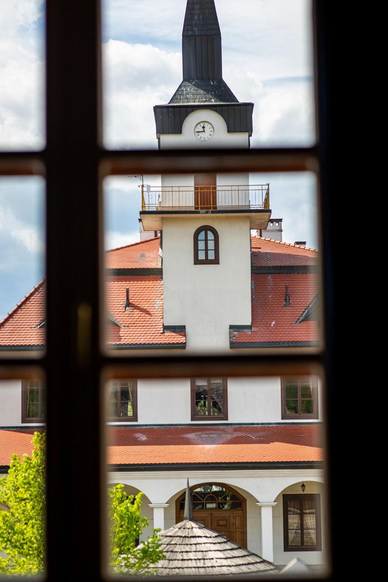 Hotel Nova.Galicja Nowy Sącz Zewnętrze zdjęcie